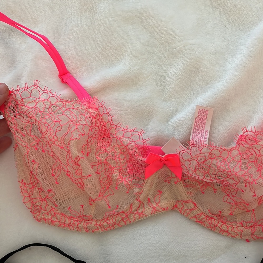 Unlined bralette bundle - Picture 3 of 3